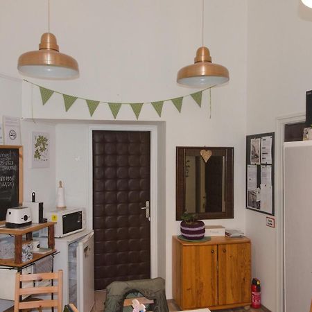 Green Dot Home Szombathely Ngoại thất bức ảnh