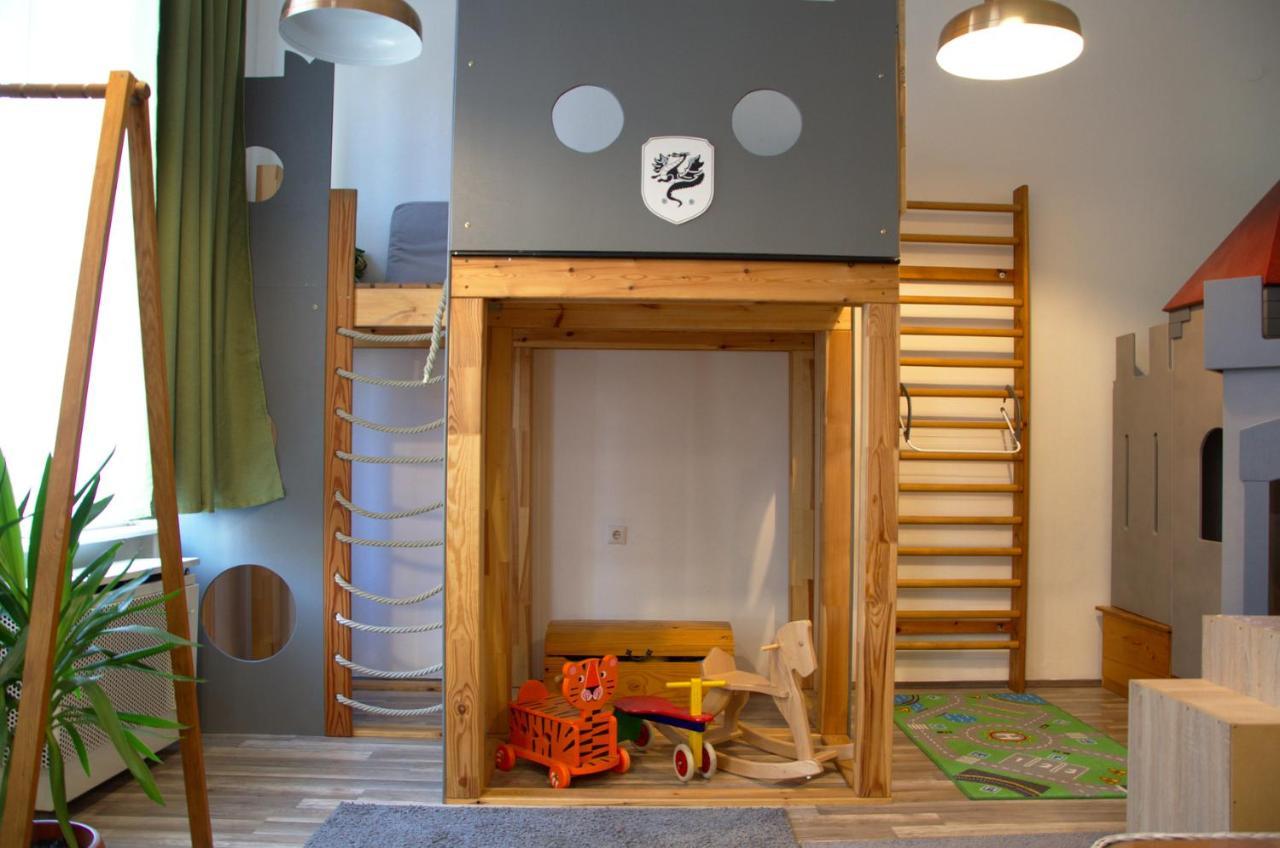 Green Dot Home Szombathely Ngoại thất bức ảnh