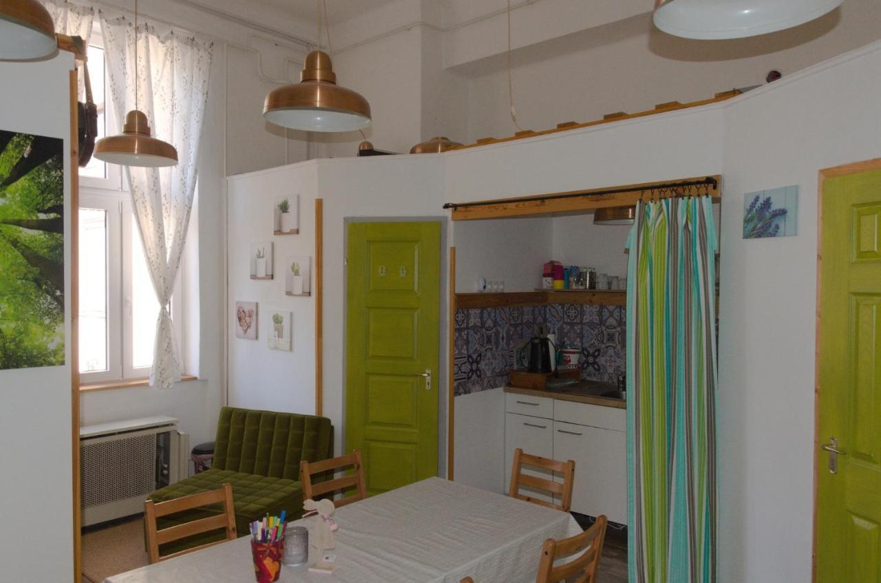 Green Dot Home Szombathely Ngoại thất bức ảnh