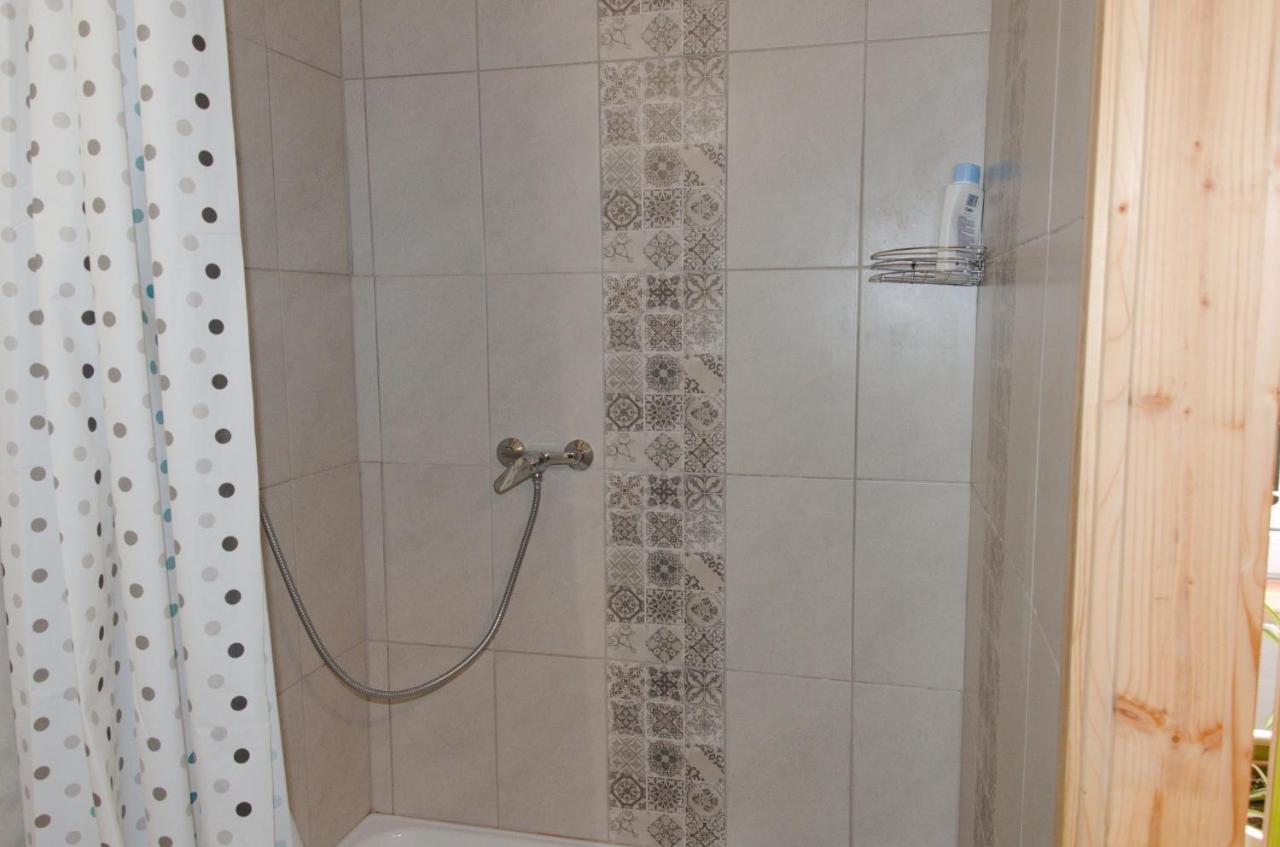 Green Dot Home Szombathely Ngoại thất bức ảnh