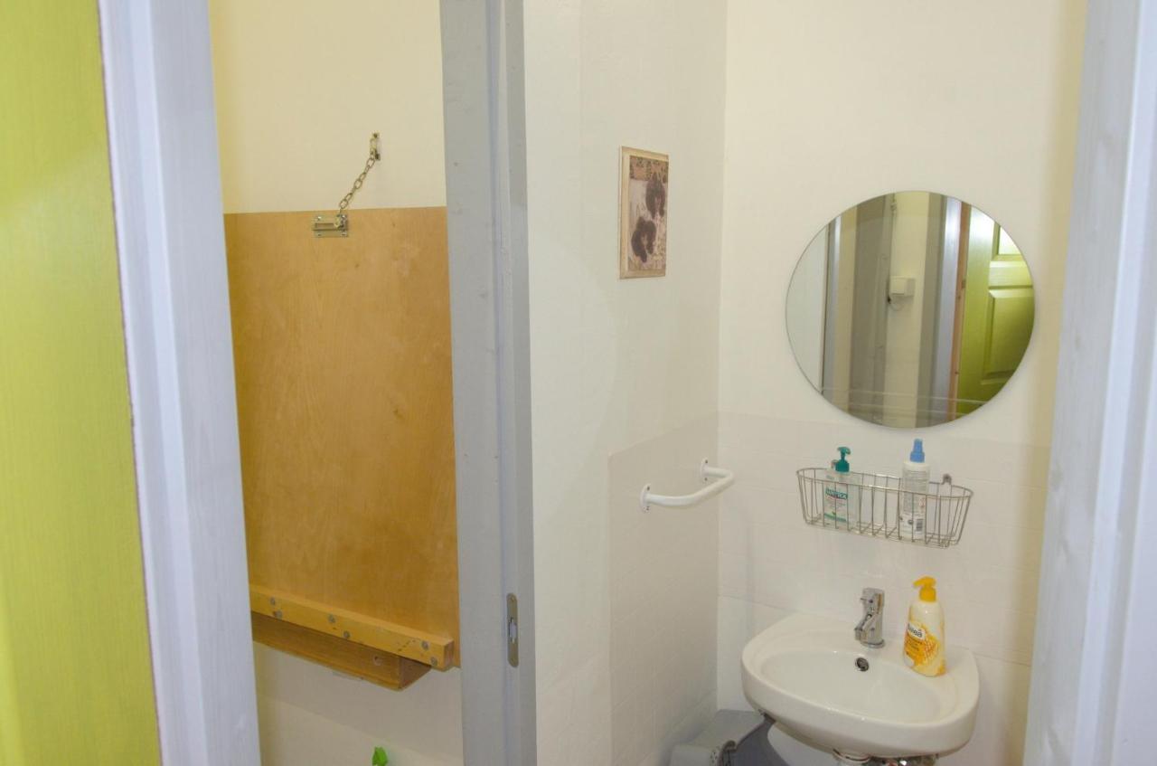 Green Dot Home Szombathely Ngoại thất bức ảnh